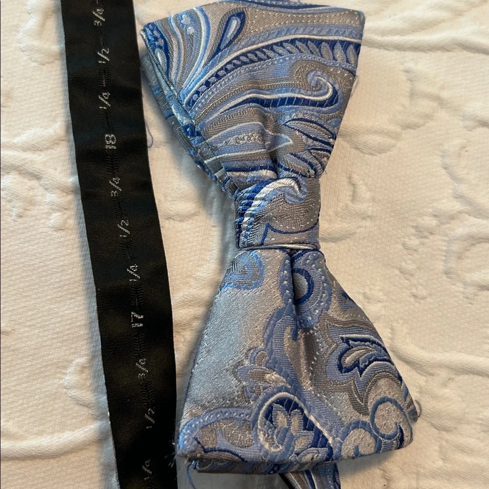 Silk Blue Paisley Bow Tie - Picture 2 of 6